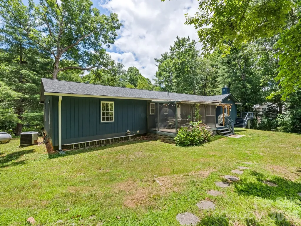 18 Bran Rick Lane Arden NC 28704