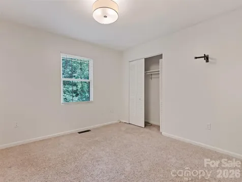 18 Bran Rick Lane Arden NC 28704