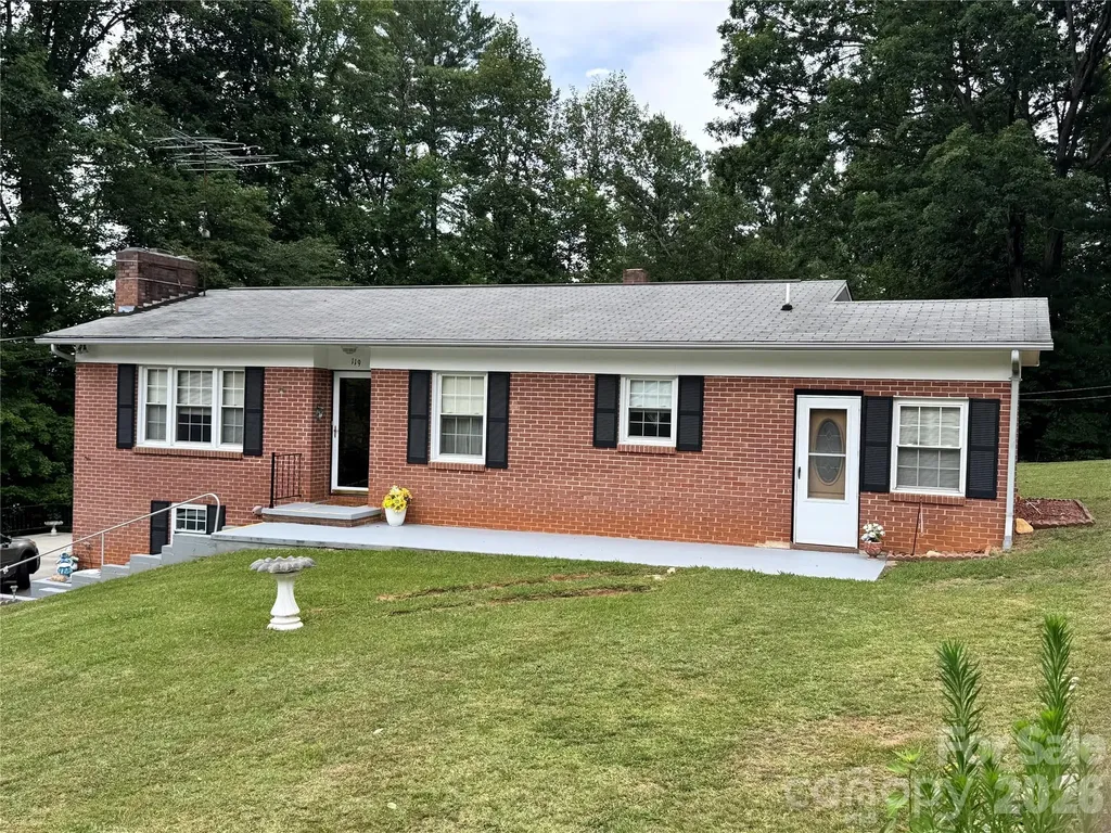 119 Foothill Drive Lenoir NC 28645