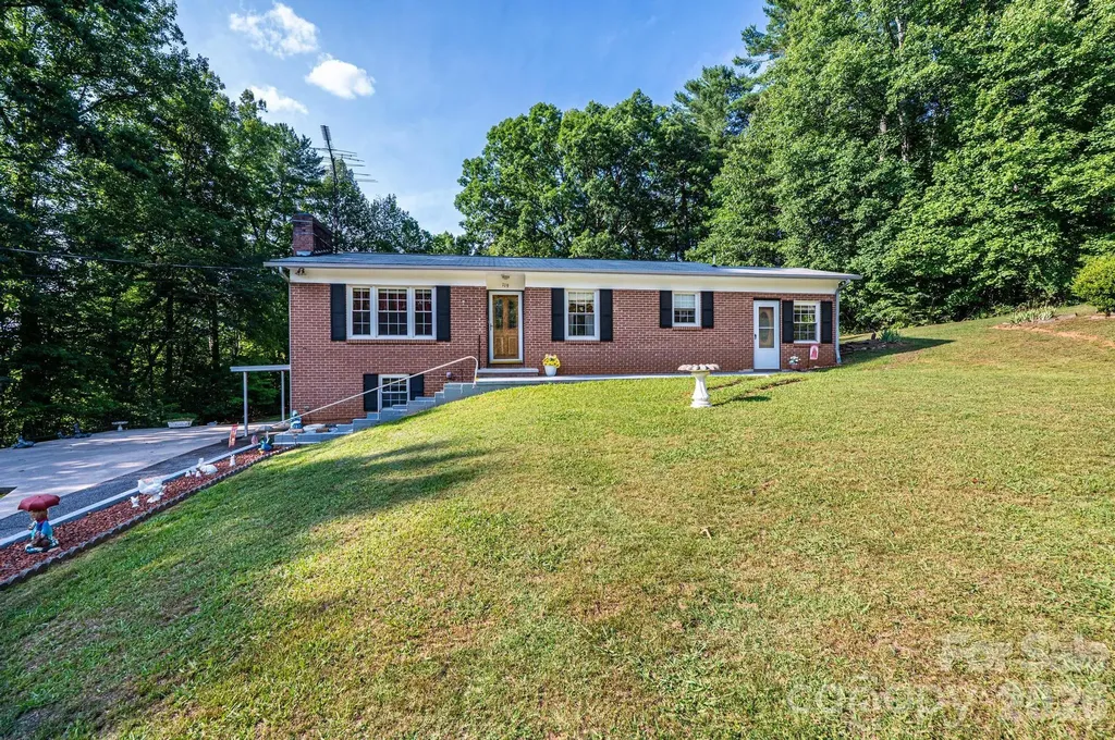 119 Foothill Drive Lenoir NC 28645