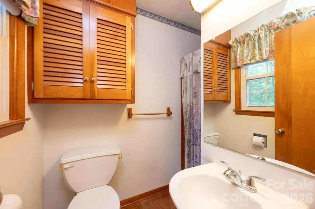 119 Foothill Drive Lenoir NC 28645