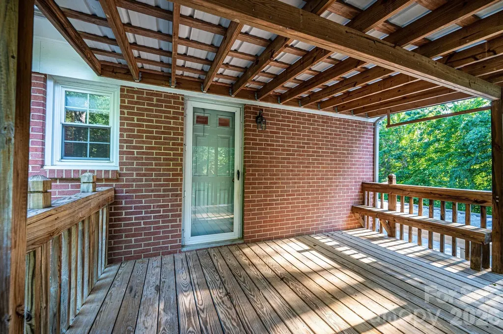 119 Foothill Drive Lenoir NC 28645