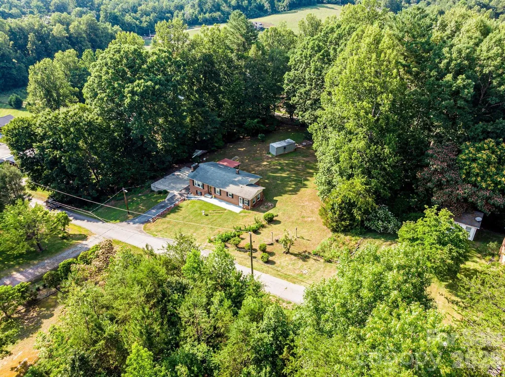 119 Foothill Drive Lenoir NC 28645