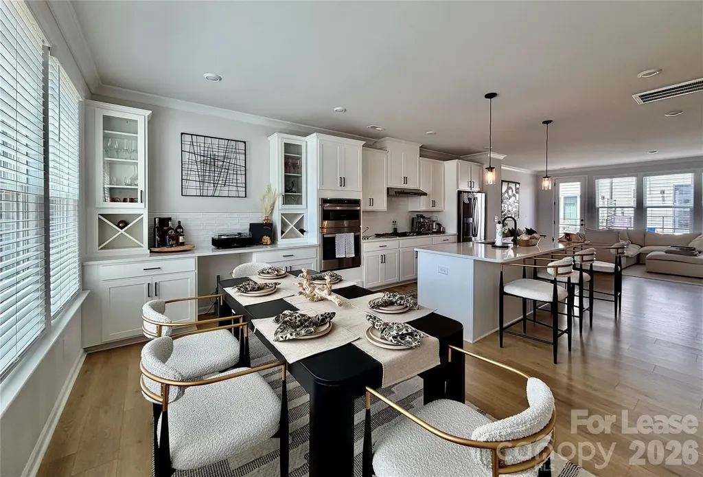 7008 Running Spring Drive Charlotte NC 28205
