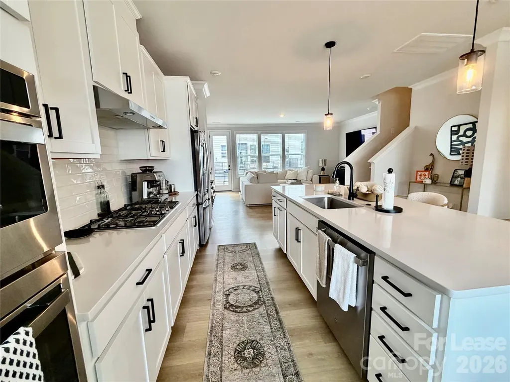 7008 Running Spring Drive Charlotte NC 28205