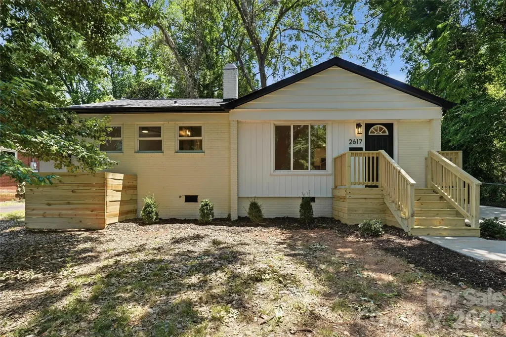 2617 Clydesdale Terrace Charlotte NC 28208