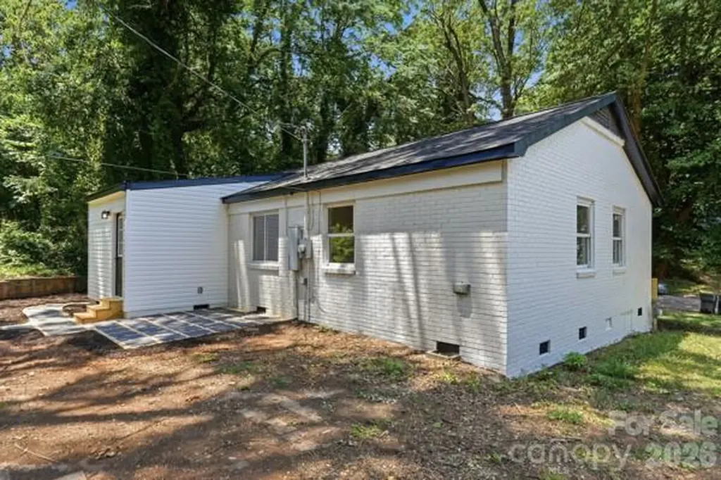 2617 Clydesdale Terrace Charlotte NC 28208