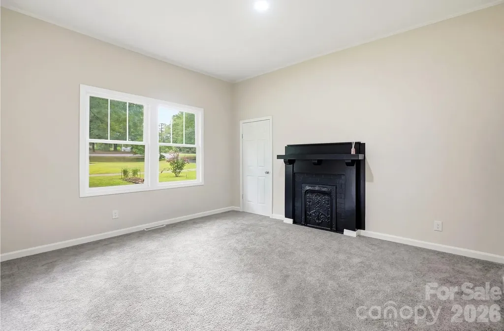 606 Townsend Avenue Gastonia NC 28052