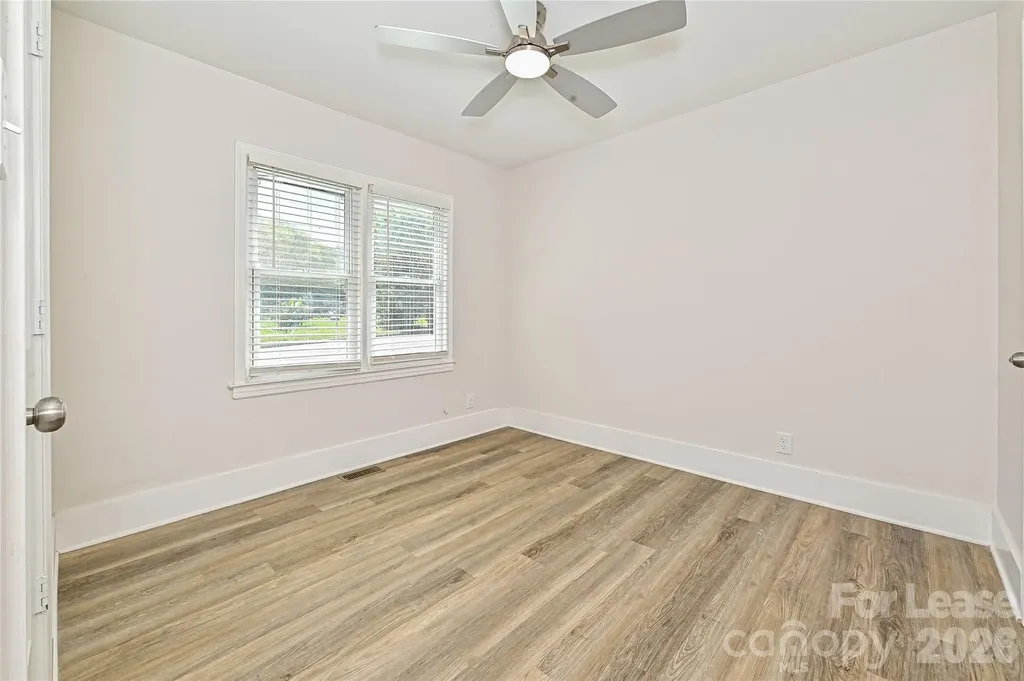 1801 Lasalle Street Charlotte NC 28216