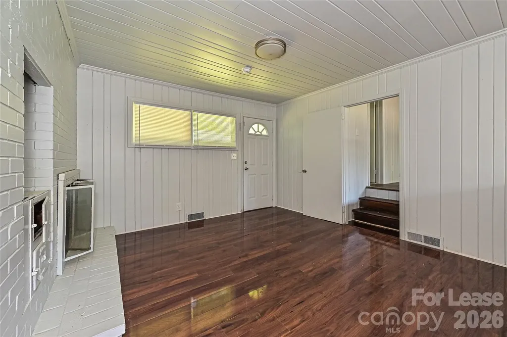 217 Bennett Street Charlotte NC 28213