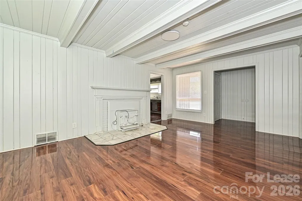217 Bennett Street Charlotte NC 28213