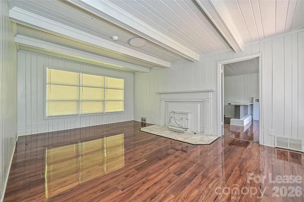 217 Bennett Street Charlotte NC 28213