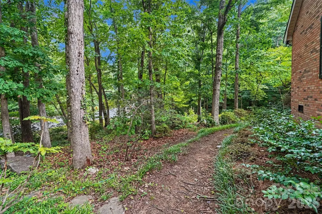 215 Chedworth Court Concord NC 28025