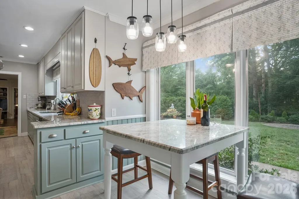 560 11th Avenue Circle NW Hickory NC 28601