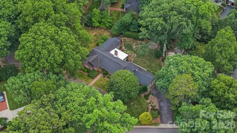 560 11th Avenue Circle NW Hickory NC 28601