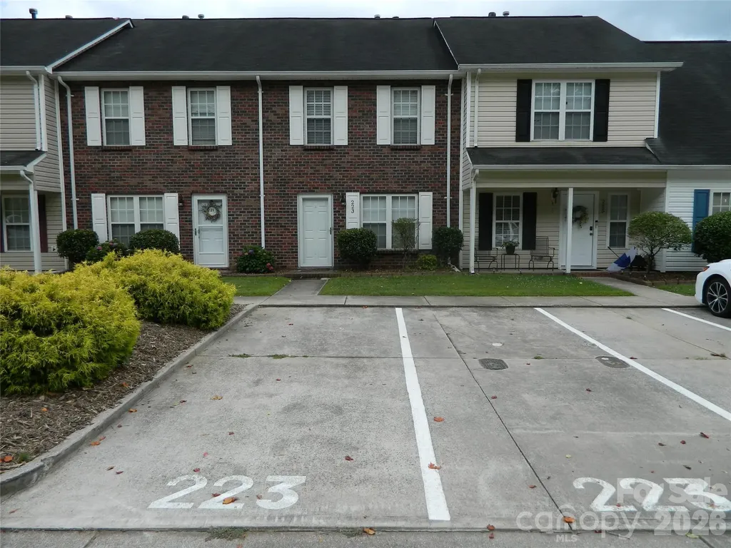 223 Linkside Court SE Lenoir NC 28645