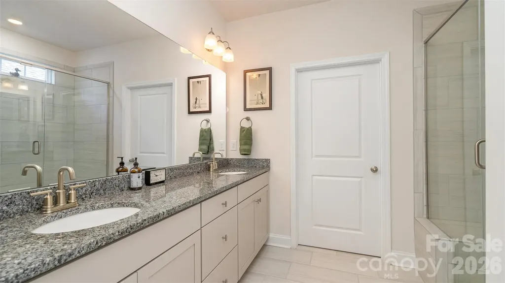 5043 Antebellum Drive Iron Station NC 28080