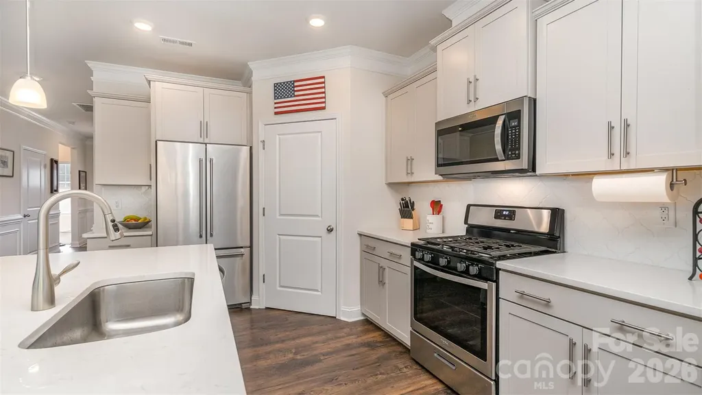 5043 Antebellum Drive Iron Station NC 28080