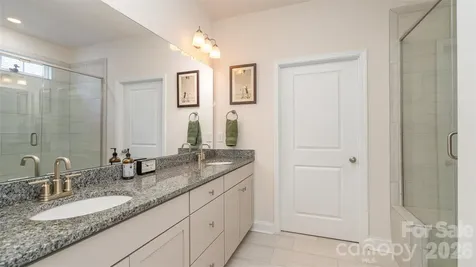 5043 Antebellum Drive Iron Station NC 28080