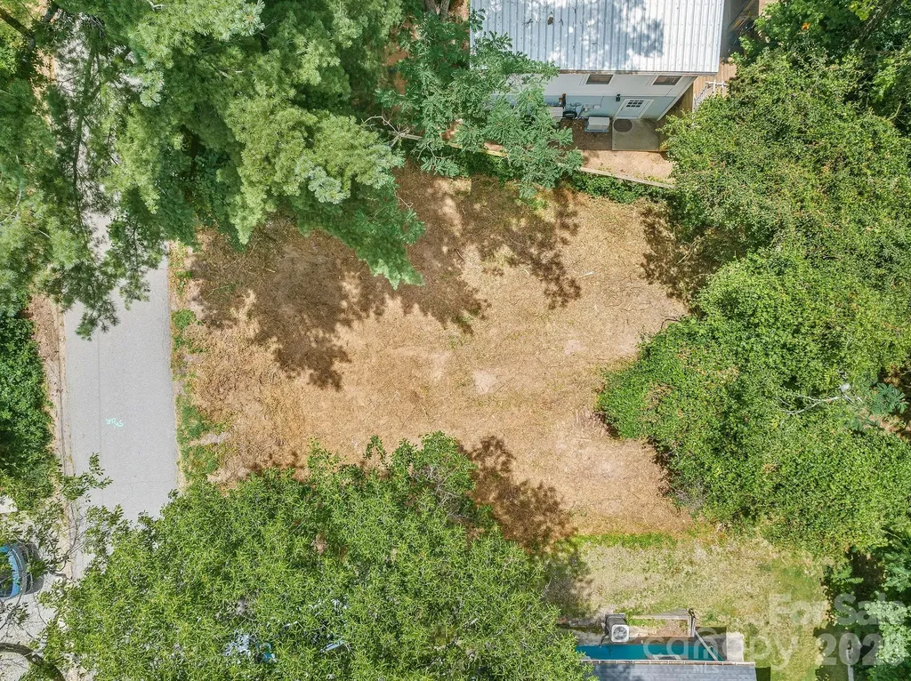 99999 Deaver Street Asheville NC 28804