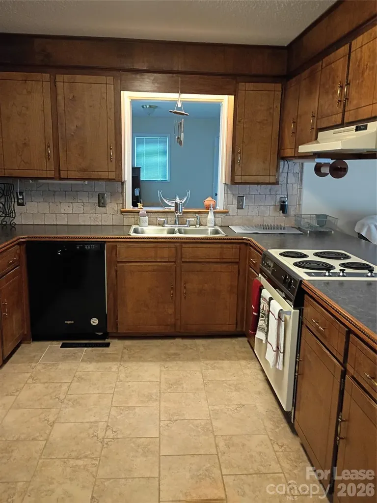 5912 Mcgregor Drive Mint Hill NC 28227