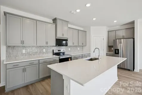 533 Darya Drive York SC 29745
