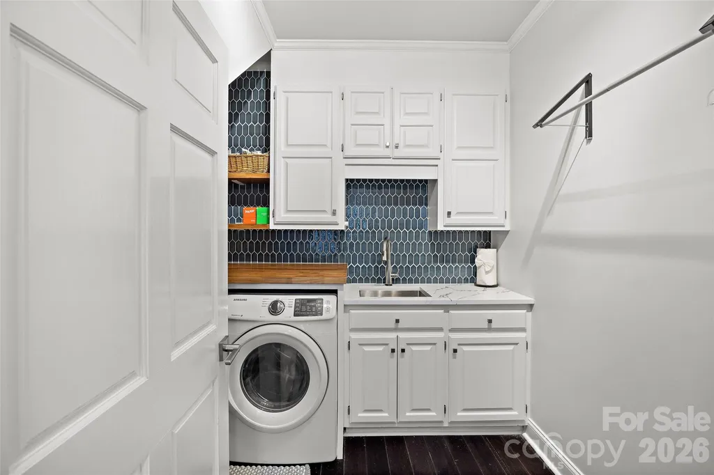 4533 Noras Path Road Charlotte NC 28226