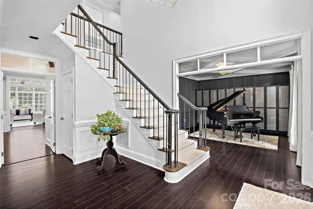 4533 Noras Path Road Charlotte NC 28226