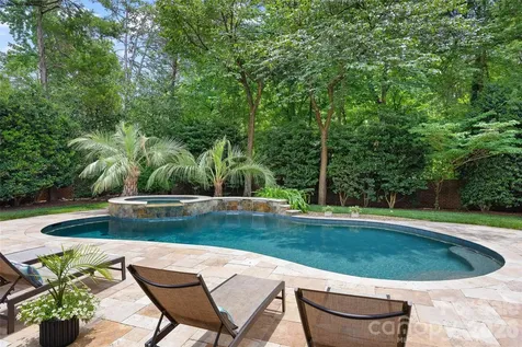 4533 Noras Path Road Charlotte NC 28226
