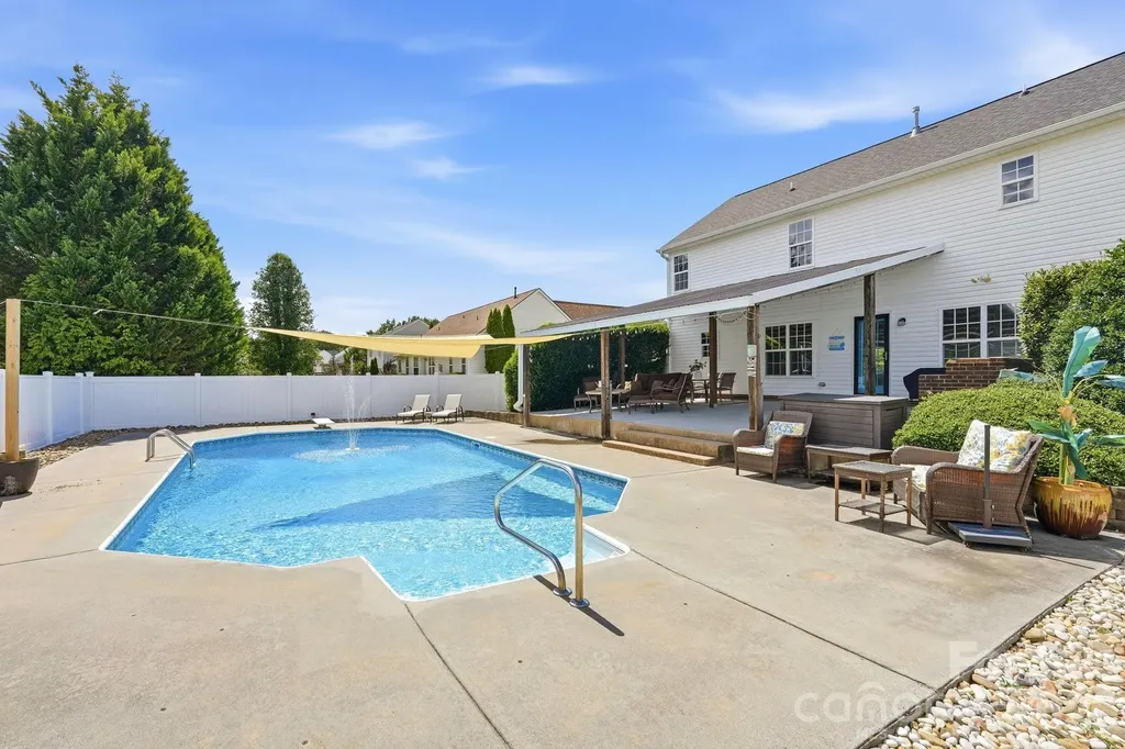 322 Sailway Road Winston Salem NC 27127