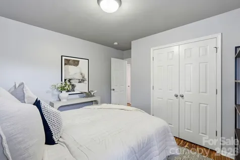 322 Sailway Road Winston Salem NC 27127