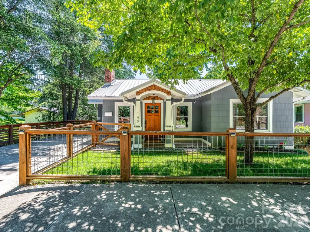 Asheville NC, 148 Sand Hill Road
