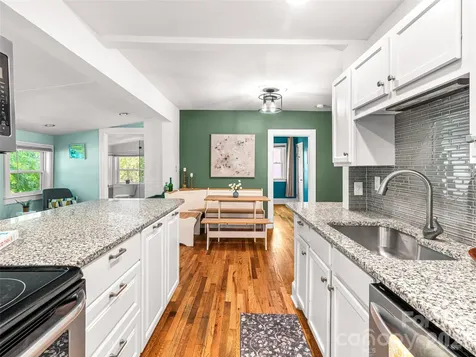 148 Sand Hill Road Asheville NC 28806