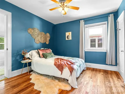 148 Sand Hill Road Asheville NC 28806