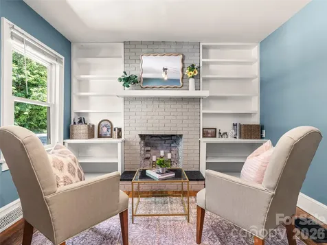 148 Sand Hill Road Asheville NC 28806