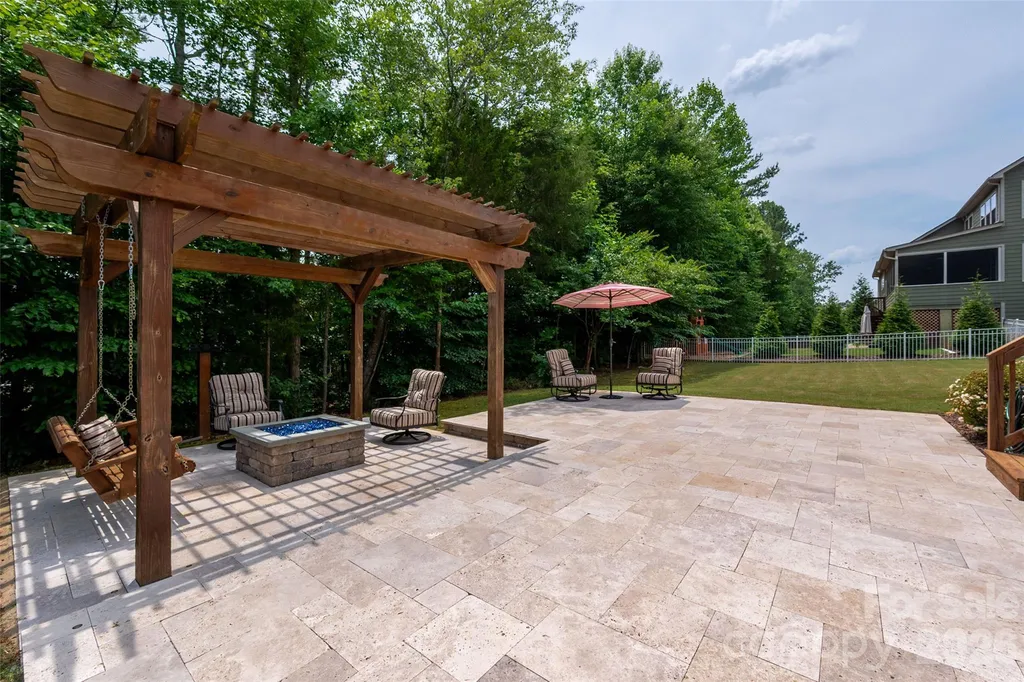 1809 Trading Path Lane Waxhaw NC 28173