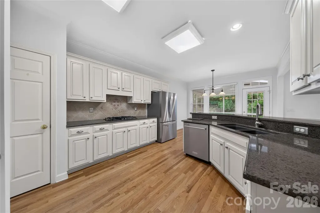 2615 Providence Hills Drive Matthews NC 28105