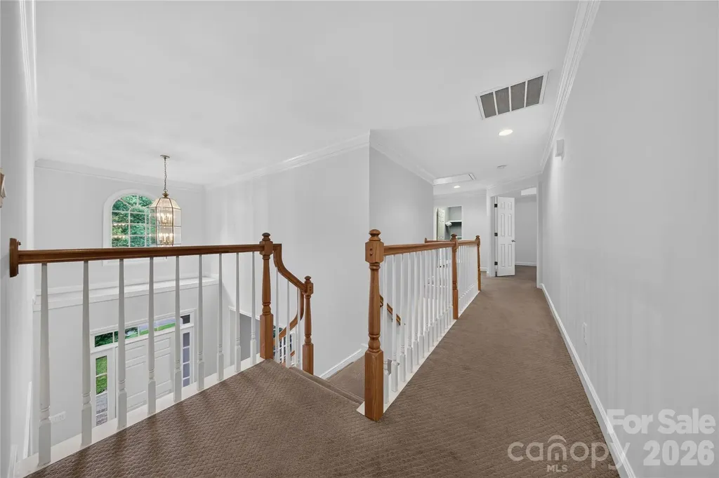 2615 Providence Hills Drive Matthews NC 28105