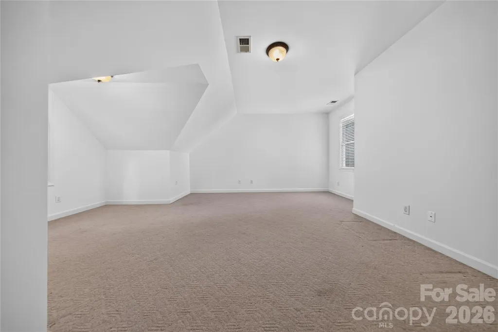 2615 Providence Hills Drive Matthews NC 28105