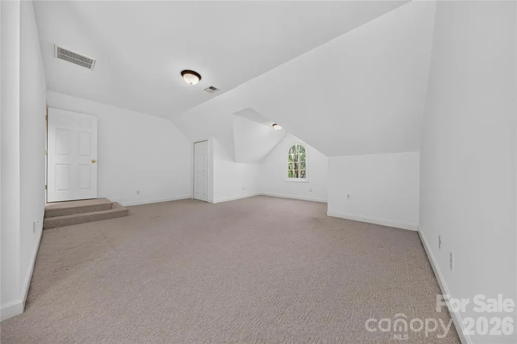 2615 Providence Hills Drive Matthews NC 28105