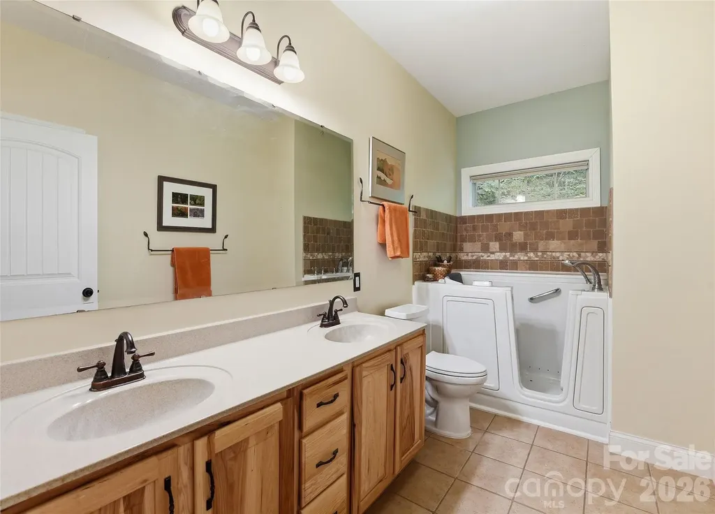 229 Rippling Brook Road Sylva NC 28779