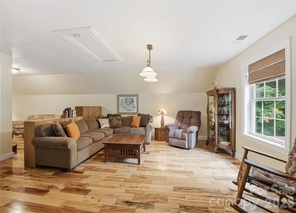 229 Rippling Brook Road Sylva NC 28779