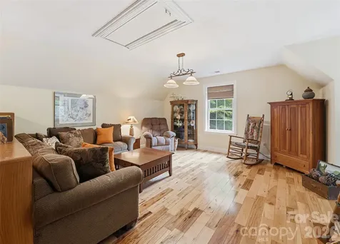 229 Rippling Brook Road Sylva NC 28779