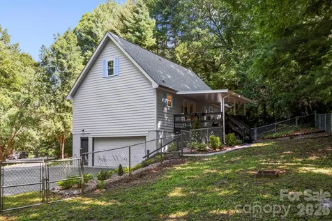 209 Mint Way Flat Rock NC 28731