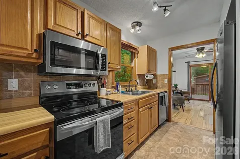 903 Plott Balsam Road Maggie Valley NC 28751