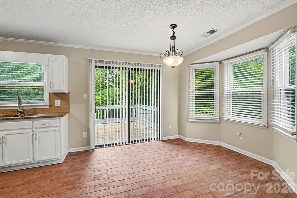 10826 Hunters Trace Court Charlotte NC 28262