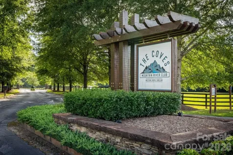 1288 Johns Ridge Parkway Lenoir NC 28645