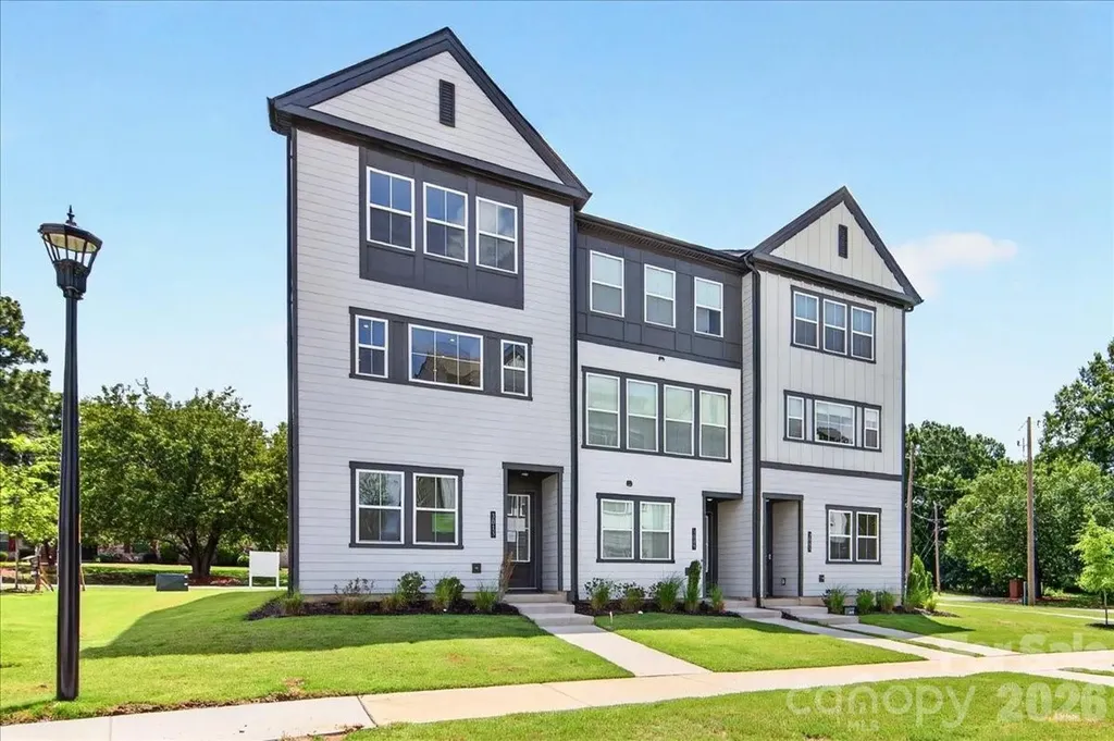 3013 Circles End Charlotte NC 28226