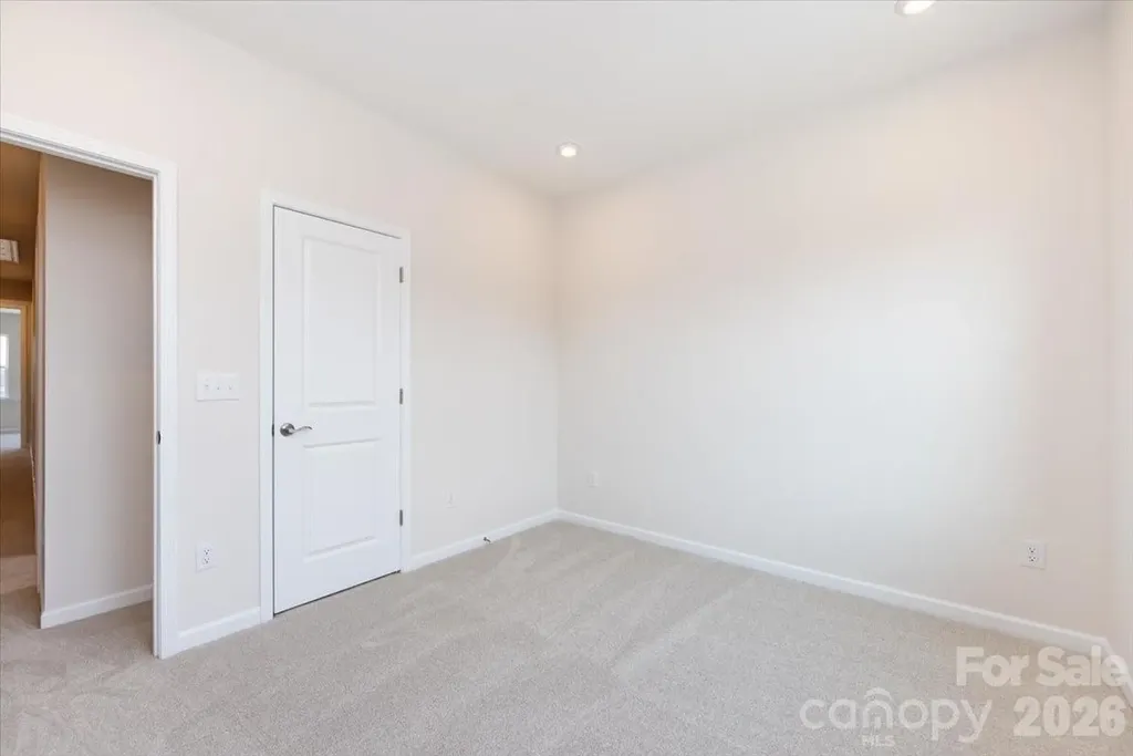 3013 Circles End Charlotte NC 28226