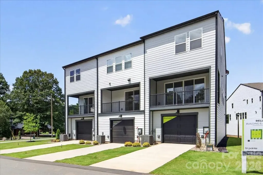3013 Circles End Charlotte NC 28226